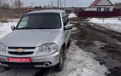 Chevrolet Niva I рестайлинг, 2018 год, 730 000 рублей, 1 фотография