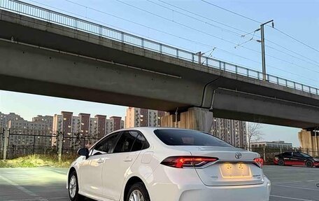 Toyota Corolla, 2022 год, 1 400 000 рублей, 4 фотография