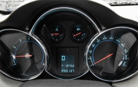 Chevrolet Cruze II, 2012 год, 748 000 рублей, 35 фотография