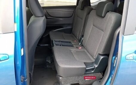 Toyota Sienta II, 2019 год, 1 445 000 рублей, 7 фотография