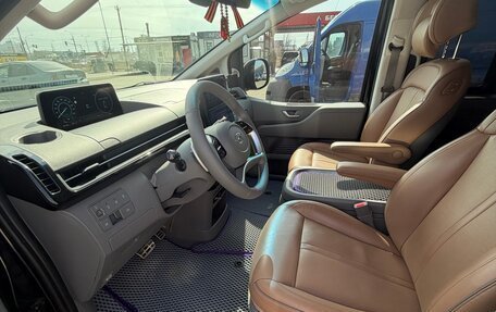 Hyundai Staria, 2021 год, 5 700 000 рублей, 7 фотография