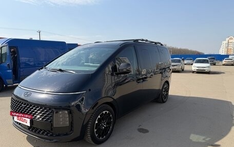 Hyundai Staria, 2021 год, 5 700 000 рублей, 4 фотография