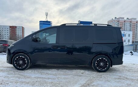 Hyundai Staria, 2021 год, 5 700 000 рублей, 16 фотография