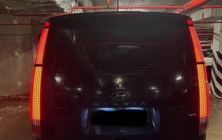 Hyundai Staria, 2021 год, 5 700 000 рублей, 26 фотография