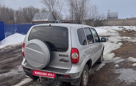 Chevrolet Niva I рестайлинг, 2018 год, 730 000 рублей, 4 фотография