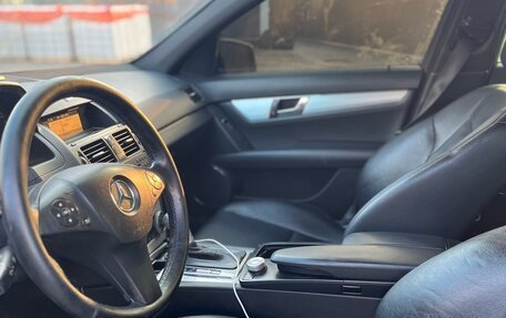 Mercedes-Benz C-Класс, 2008 год, 850 000 рублей, 15 фотография