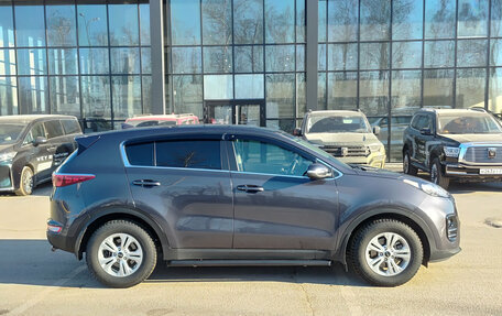 KIA Sportage IV рестайлинг, 2017 год, 2 150 000 рублей, 8 фотография