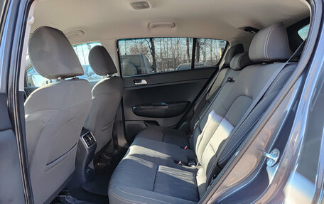 KIA Sportage IV рестайлинг, 2017 год, 2 150 000 рублей, 16 фотография