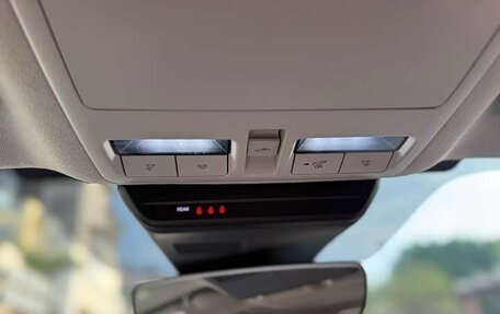 Mazda 3, 2022 год, 1 800 000 рублей, 20 фотография