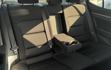 Hyundai Elantra VI рестайлинг, 2018 год, 1 499 000 рублей, 34 фотография