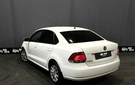 Volkswagen Polo VI (EU Market), 2015 год, 840 000 рублей, 3 фотография