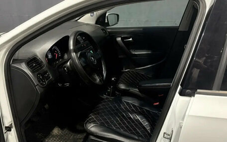 Volkswagen Polo VI (EU Market), 2015 год, 840 000 рублей, 13 фотография