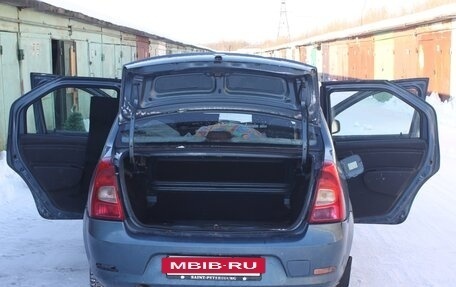 Renault Logan I, 2010 год, 220 000 рублей, 3 фотография