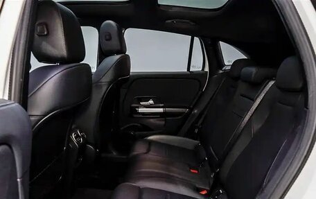 Mercedes-Benz GLA, 2022 год, 2 490 050 рублей, 9 фотография