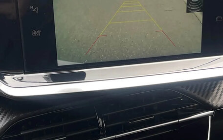 Peugeot 2008 II, 2021 год, 1 470 000 рублей, 8 фотография