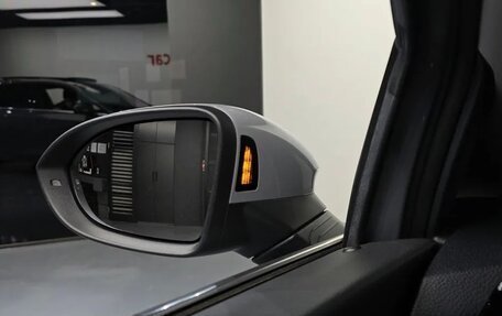 Volkswagen Golf VIII, 2023 год, 2 220 000 рублей, 16 фотография