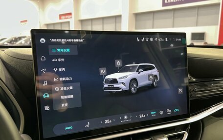 Toyota Highlander, 2025 год, 5 700 000 рублей, 19 фотография