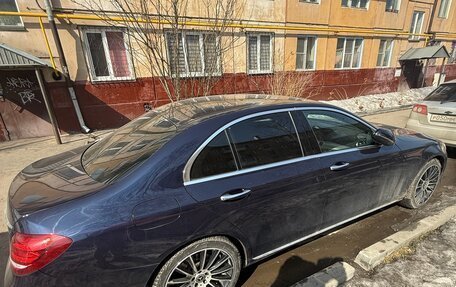 Mercedes-Benz E-Класс, 2018 год, 3 600 000 рублей, 18 фотография