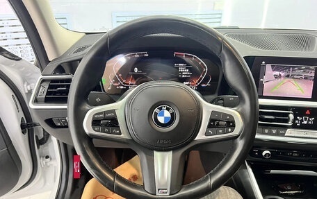 BMW 3 серия, 2022 год, 3 490 000 рублей, 15 фотография