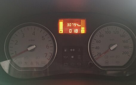 Renault Logan I, 2011 год, 850 000 рублей, 9 фотография