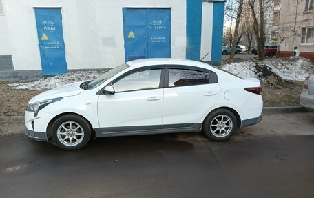 KIA Rio IV, 2021 год, 1 050 000 рублей, 3 фотография