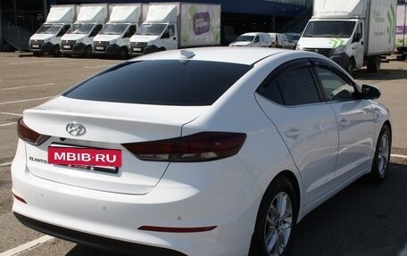 Hyundai Elantra VI рестайлинг, 2018 год, 1 550 000 рублей, 7 фотография