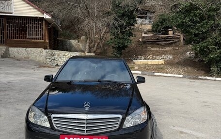 Mercedes-Benz C-Класс, 2011 год, 1 200 000 рублей, 2 фотография