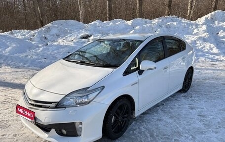 Toyota Prius, 2015 год, 1 195 000 рублей, 6 фотография