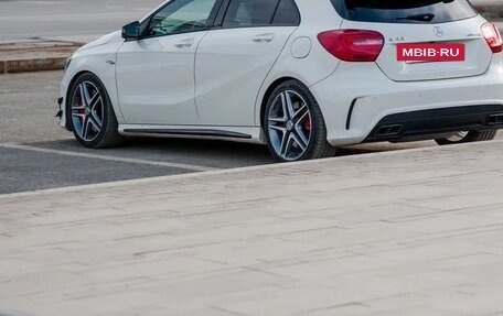 Mercedes-Benz A-Класс AMG, 2014 год, 2 400 000 рублей, 5 фотография