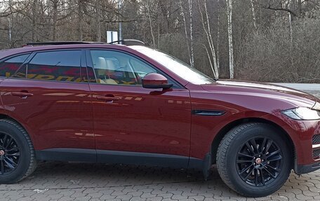 Jaguar F-Pace, 2017 год, 2 500 000 рублей, 3 фотография