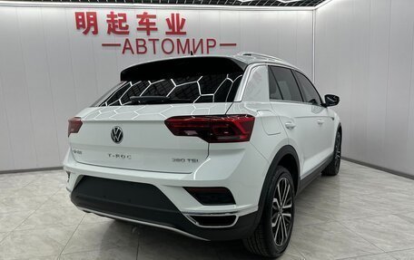 Volkswagen T-Roc I, 2022 год, 1 350 000 рублей, 4 фотография
