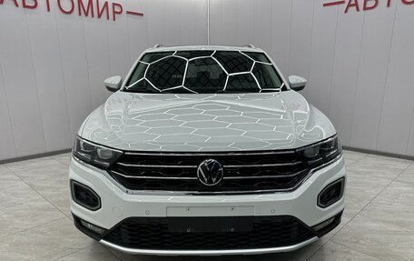 Volkswagen T-Roc I, 2022 год, 1 350 000 рублей, 3 фотография