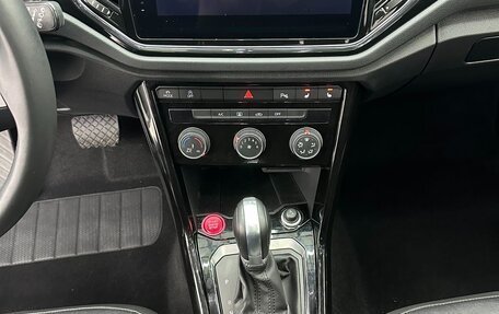 Volkswagen T-Roc I, 2022 год, 1 350 000 рублей, 14 фотография