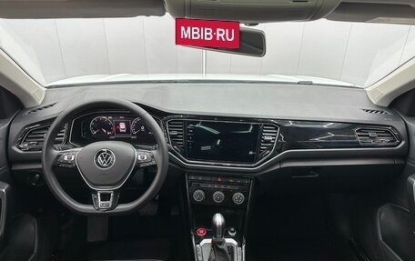 Volkswagen T-Roc I, 2022 год, 1 350 000 рублей, 11 фотография