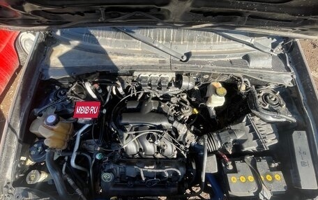 Ford Maverick, 2005 год, 560 000 рублей, 14 фотография