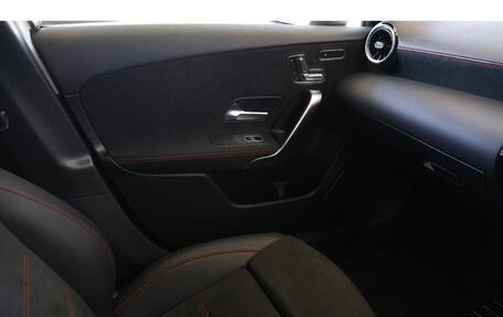 Mercedes-Benz A-Класс, 2021 год, 1 500 325 рублей, 19 фотография