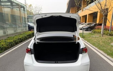 Toyota Corolla, 2022 год, 1 490 000 рублей, 11 фотография