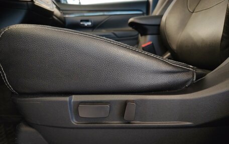 Mitsubishi Outlander III рестайлинг 3, 2016 год, 1 715 000 рублей, 11 фотография