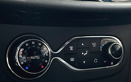 Renault Sandero II рестайлинг, 2016 год, 1 050 000 рублей, 2 фотография