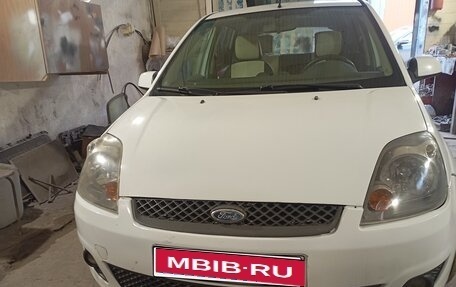 Ford Fiesta, 2007 год, 290 000 рублей, 1 фотография