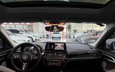 BMW 1 серия, 2022 год, 1 617 000 рублей, 11 фотография