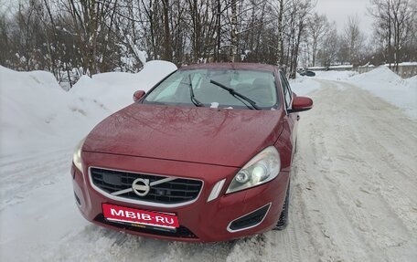 Volvo S60 III, 2011 год, 850 000 рублей, 1 фотография