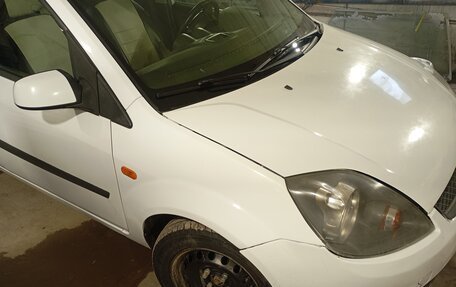 Ford Fiesta, 2007 год, 290 000 рублей, 3 фотография