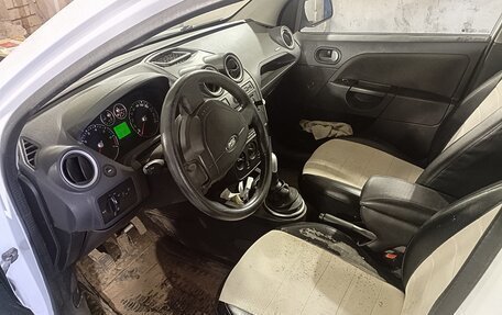 Ford Fiesta, 2007 год, 290 000 рублей, 6 фотография