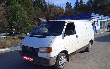Volkswagen Transporter T4, 1992 год, 270 000 рублей, 1 фотография