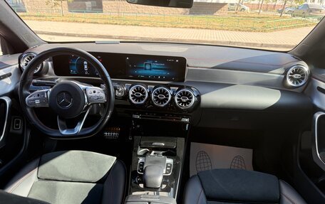 Mercedes-Benz CLA, 2019 год, 3 700 000 рублей, 6 фотография