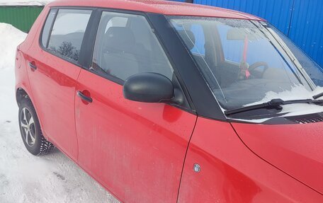 Skoda Fabia II, 2009 год, 410 000 рублей, 3 фотография