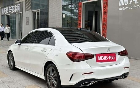 Mercedes-Benz A-Класс, 2022 год, 1 930 000 рублей, 4 фотография