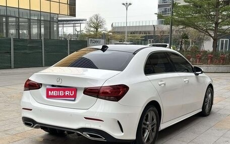 Mercedes-Benz A-Класс, 2022 год, 1 930 000 рублей, 6 фотография