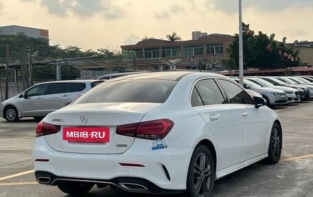 Mercedes-Benz A-Класс, 2022 год, 1 860 000 рублей, 6 фотография